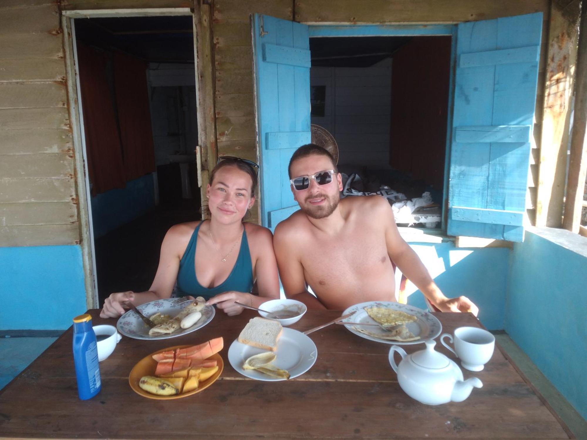 Happy Beach Safari Retreat 함반토타 객실 사진